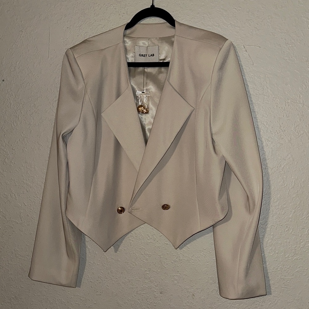 GREY LAB Women's Elegant Cream Blazer